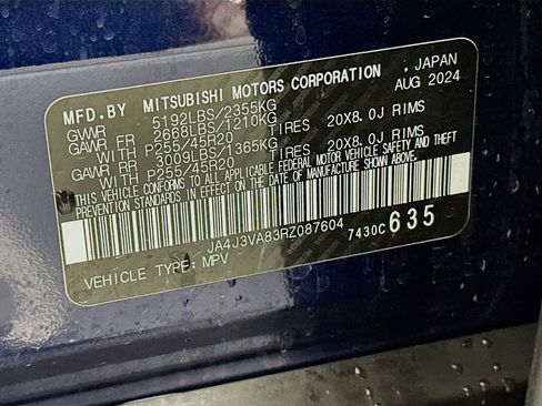 Used 2024 Mitsubishi Outlander SE image 12