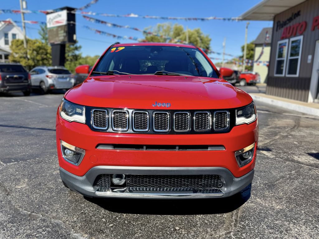 Used 2017 Jeep Compass Limited AWD/4WD image 3