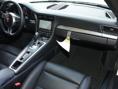 Used 2014 Porsche 911 Carrera RWD image 10