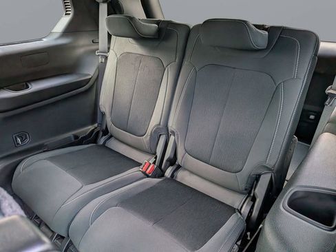 New 2026 Jeep Grand Cherokee L Laredo image 13