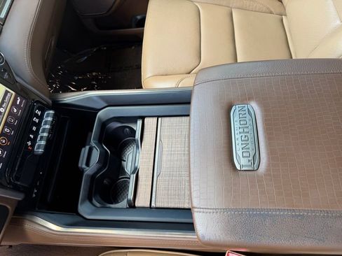 Used 2019 RAM 1500 Limited RWD image 28