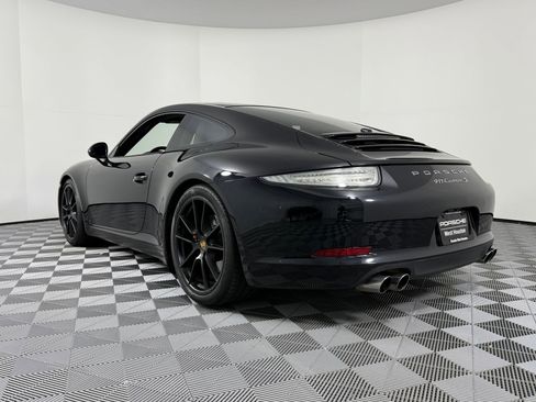 Used 2015 Porsche 911 Carrera S image 3