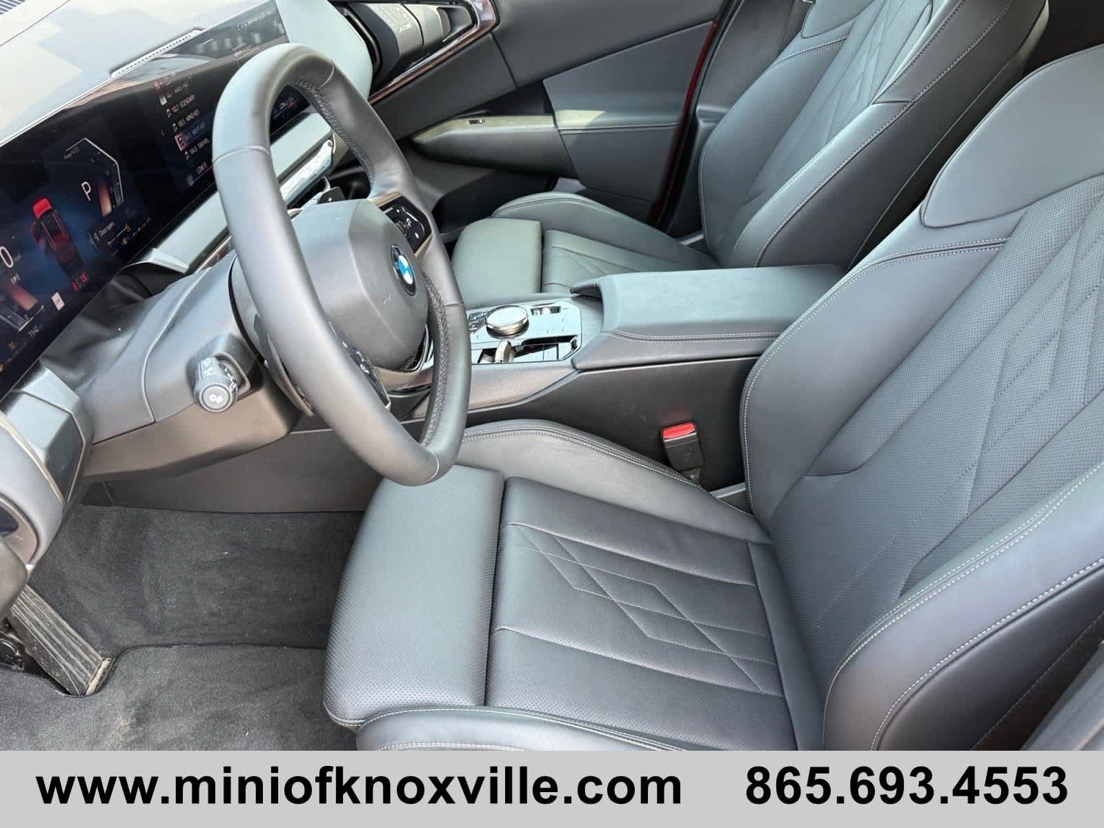 Used 2025 BMW X3 xDrive30i w/ Premium Package AWD/4WD image 12