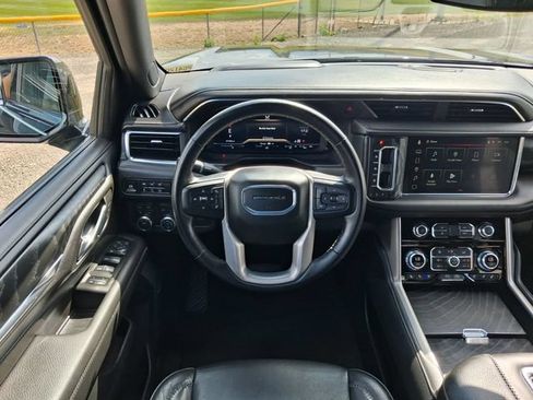 Certified 2024 GMC Yukon Denali AWD/4WD image 13