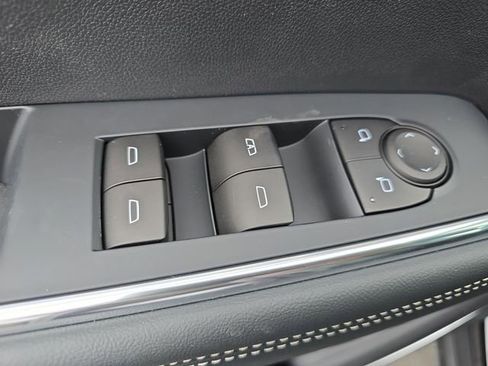 Certified 2025 GMC Acadia Elevation w/ Elevation Premium Package image 23