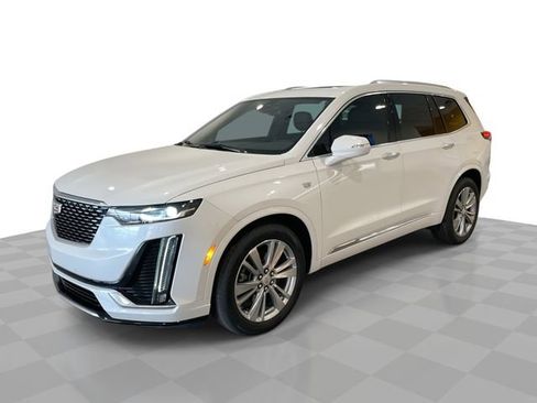 Certified 2023 Cadillac XT6 Premium Luxury image 1