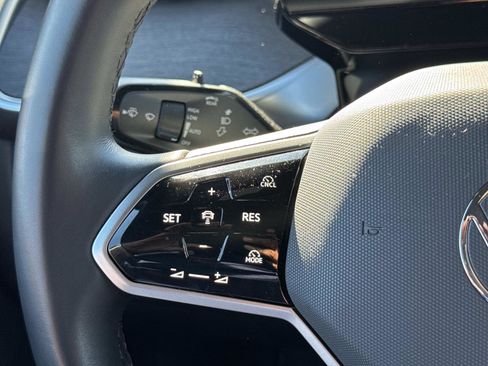 Used 2025 Volkswagen ID. Buzz Pro S image 18