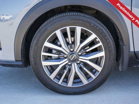Used 2024 Nissan Kicks SV FWD image 12