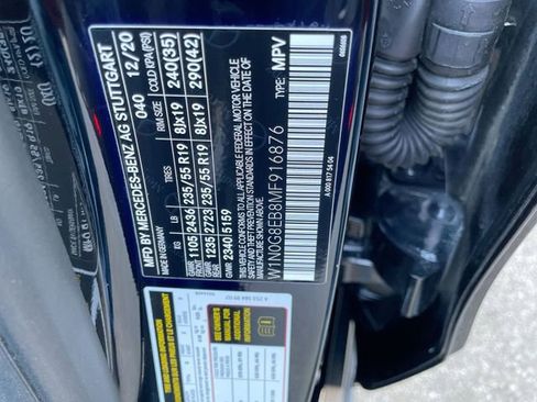 Used 2021 Mercedes-Benz GLC 300 GLC 300 w/ AMG Line image 28