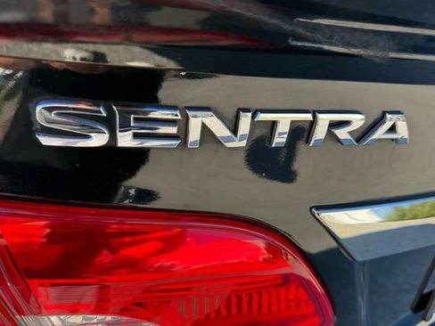 Used 2017 Nissan Sentra NISMO w/ NISMO Premium Package image 12