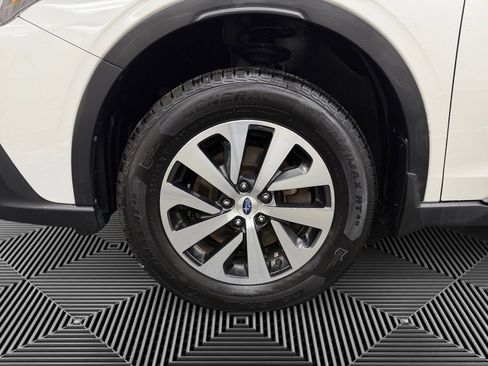 Certified 2021 Subaru Outback image 14