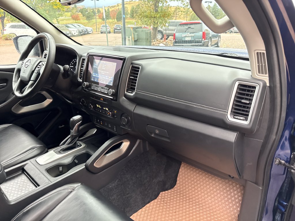 Used 2022 Nissan Frontier SV w/ SV Premium Package AWD/4WD image 30