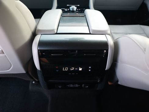 Used 2023 Jeep Wagoneer L 4WD w/ Rear Seat Video Group 1 image 32