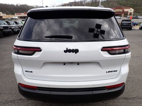 New 2025 Jeep Grand Cherokee L Limited w/ Black Appearance Package image 4