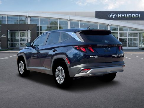 New 2026 Hyundai Tucson Blue SE image 5