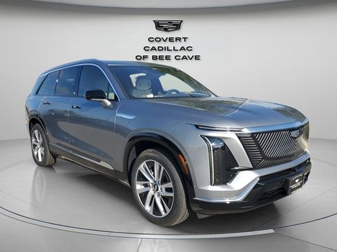 New 2026 Cadillac Vistiq Luxury w/ LPO, Floor Liner Package image 1