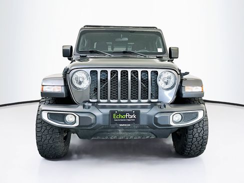 Used 2022 Jeep Gladiator Sport image 2