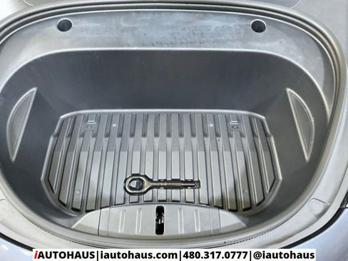 Used 2023 Tesla Model 3 Standard Range RWD image 9