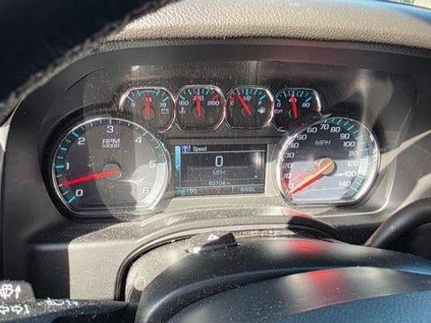 Used 2020 GMC Yukon SLE AWD/4WD image 12