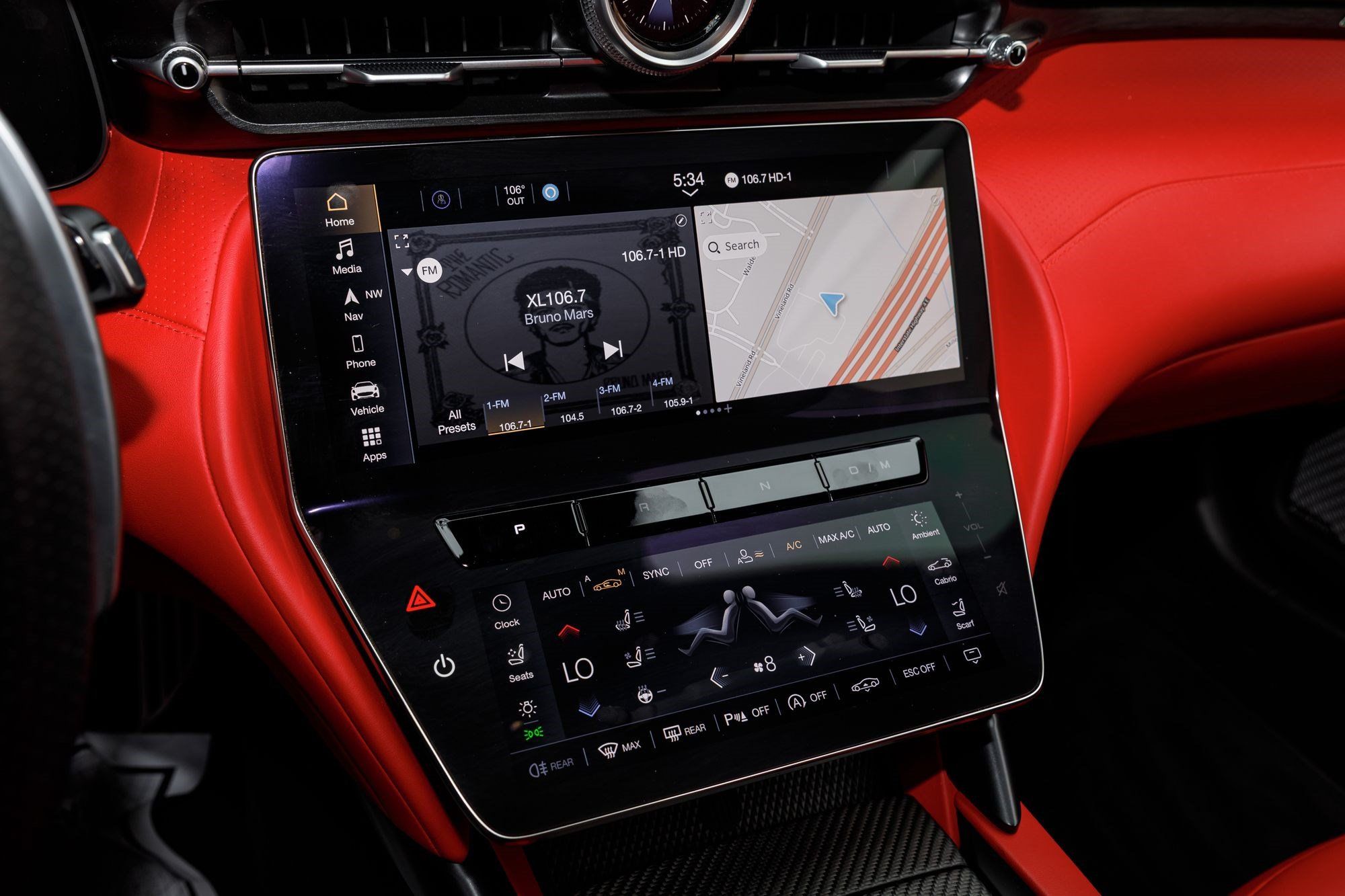 Used 2024 Maserati GranCabrio Trofeo AWD/4WD image 34