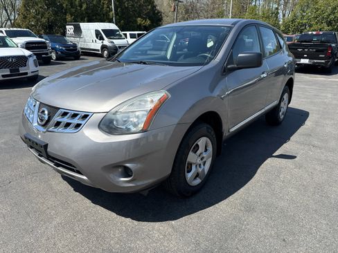 Used 2014 Nissan Rogue S image 7