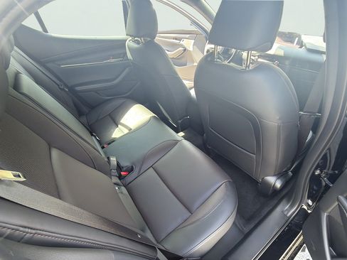New 2026 MAZDA MAZDA3 2.5 S Hatchback w/ Premium Pkg FWD image 25