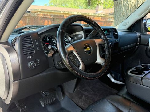 Used 2012 Chevrolet Silverado 1500 LT image 13