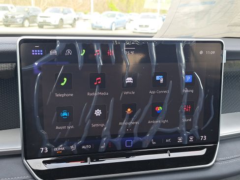 New 2026 Volkswagen Tiguan SE R-Line FWD image 22