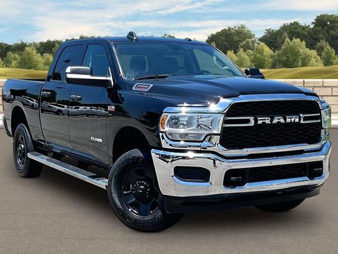 Used 2020 RAM 2500 Tradesman AWD/4WD image 2
