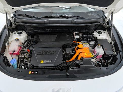 Used 2024 Kia Niro EX FWD image 49