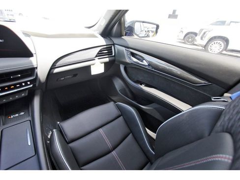 New 2026 Cadillac CT5 V Blackwing w/ Deep Ocean Appearance Package RWD image 10