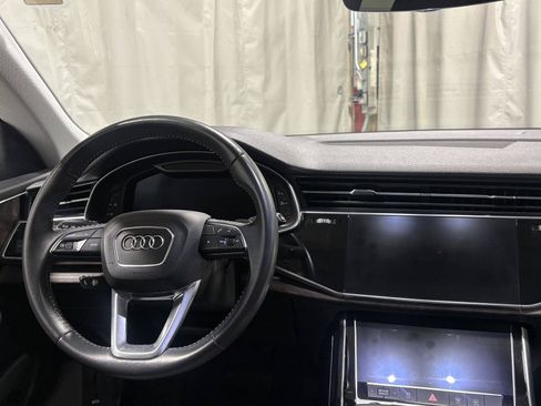 Used 2019 Audi Q8 Premium AWD/4WD image 4
