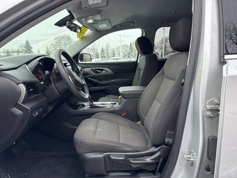 Used 2019 Chevrolet Traverse LS image 5
