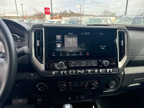 New 2026 Nissan Frontier SV w/ Tow Package AWD/4WD image 21
