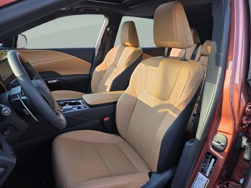 Used 2025 Lexus RX 350h w/ Accessory Package image 13