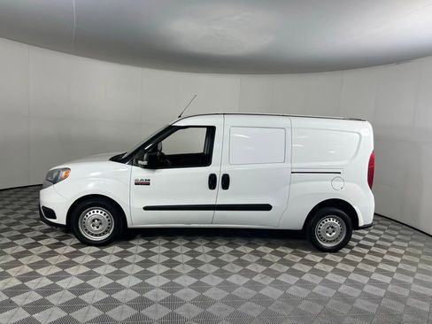 Used 2022 RAM ProMaster City Tradesman image 9