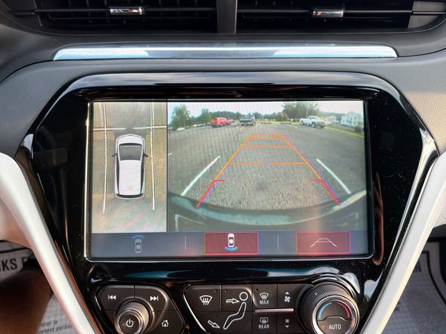 Used 2018 Chevrolet Bolt Premier w/ Driver Confidence II Package FWD image 20