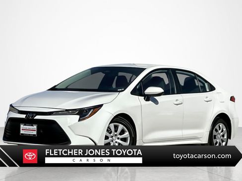 Certified 2024 Toyota Corolla LE FWD image 1