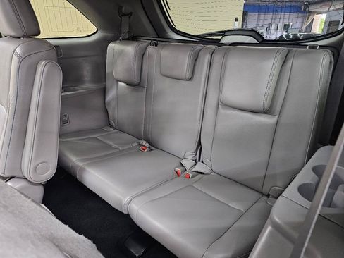 Used 2017 Toyota Highlander Limited Platinum AWD/4WD image 28