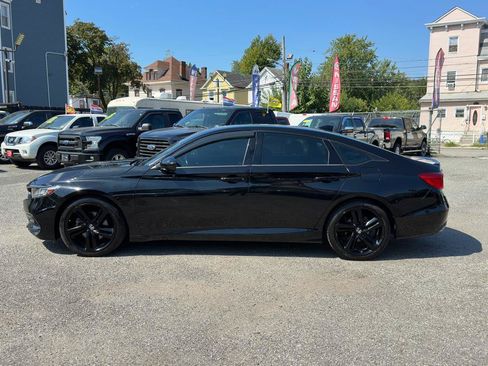 Used 2019 Honda Accord Sport image 8