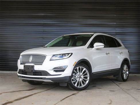 Used 2019 Lincoln MKC Reserve w/ MKC Technology Package image 1