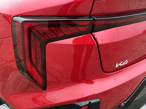 New 2025 Kia K4 GT-Line Turbo w/ GT-Line Sunroof Package FWD image 29