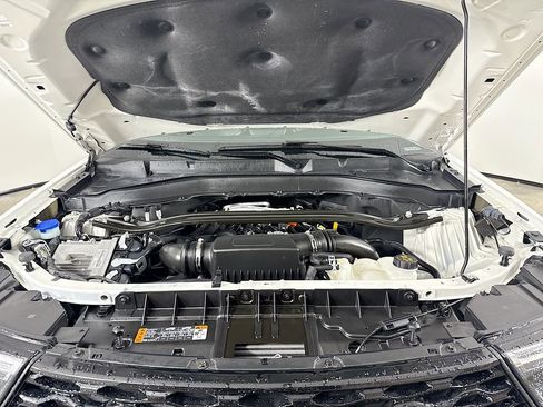 Used 2022 Ford Explorer ST image 33