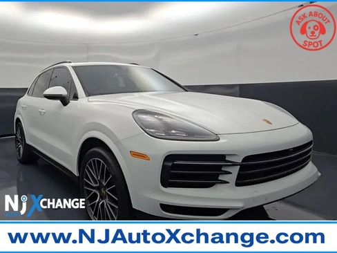 Used 2022 Porsche Cayenne image 1