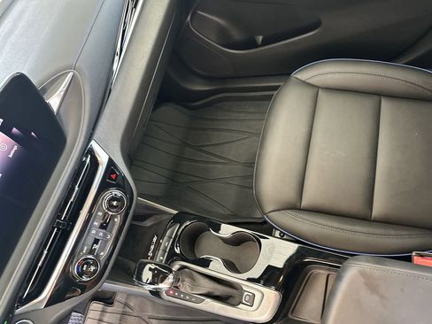 Certified 2024 Buick Envista Sport Touring w/ Convenience I Package image 26