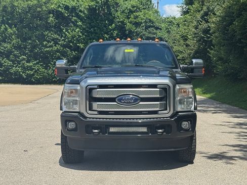 Used 2016 Ford F350 Platinum w/ FX4 Off-Road Package AWD/4WD image 3