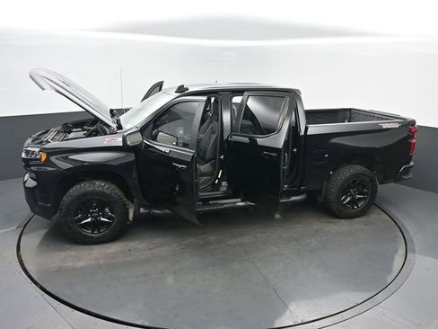 Used 2021 Chevrolet Silverado 1500 LT Trail Boss w/ Convenience Package II image 63