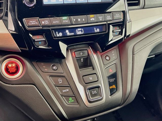 Certified 2024 Honda Odyssey Sport image 11