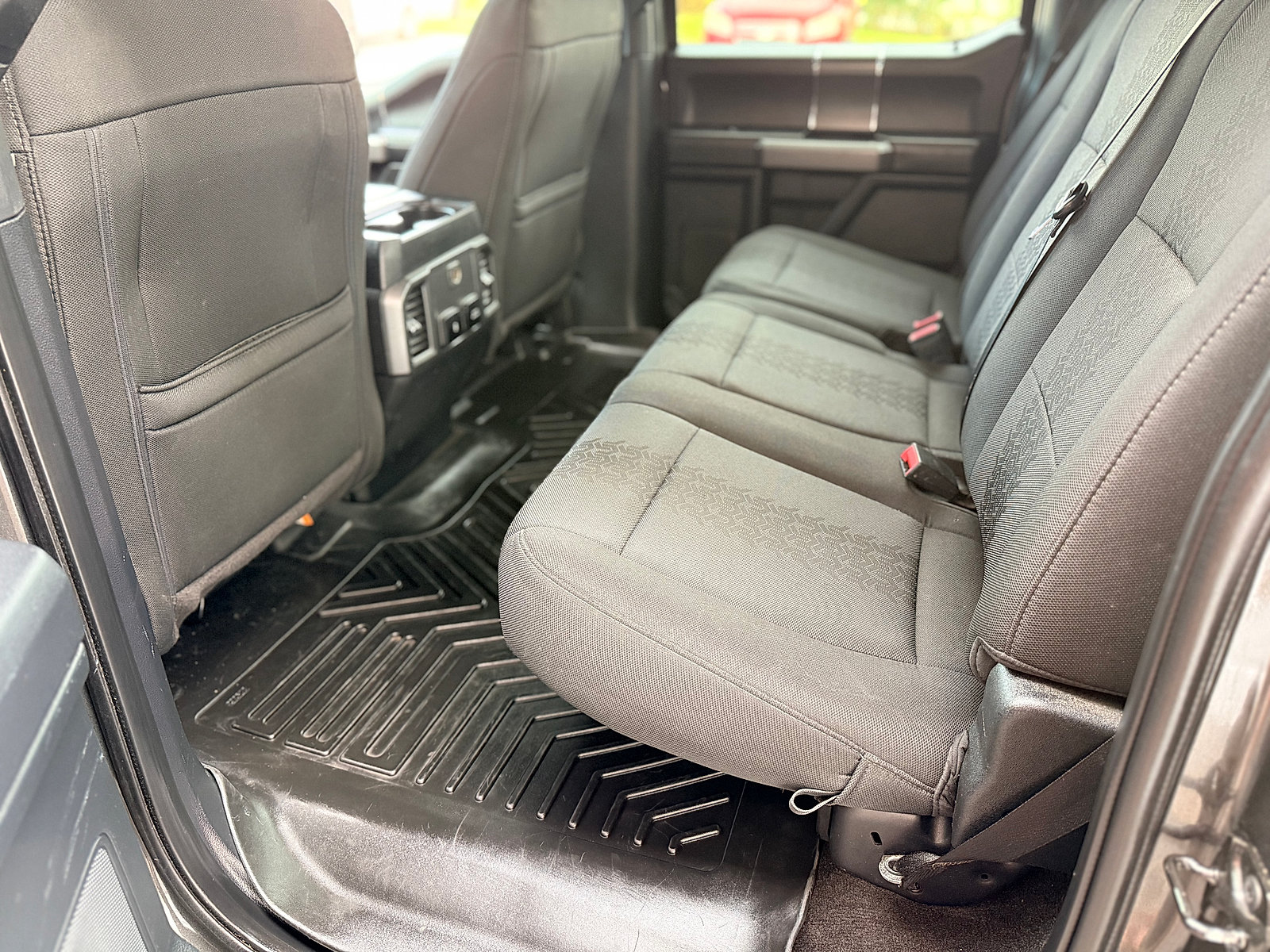 Used 2020 Ford F150 XLT w/ Equipment Group 302A Luxury AWD/4WD image 30