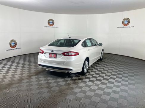 Used 2013 Ford Fusion Energi SE image 18